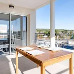 T3 Climatisé Avec Wifi, Balcon Et Parking à 300m De La - - Fr-1-409-255 Appartamento Narbona